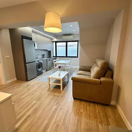 Titus Decimus Apartment